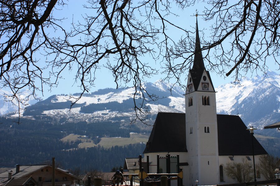 File:5721 Piesendorf, Austria - panoramio (1).jpg